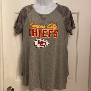 Chiefs Teen Apparel Lg 11/13 Kansas City Chiefs Logo Shirt Gray Camo Red Yellow